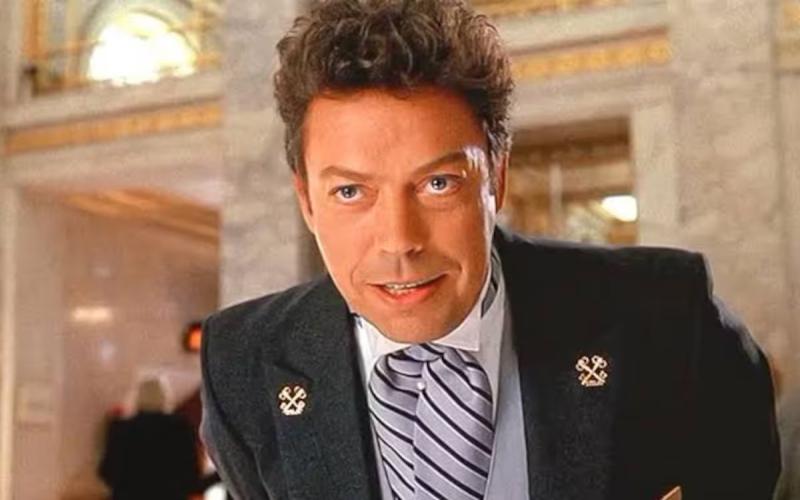 Tim Curry